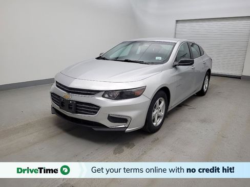 Used 2018 Chevrolet Malibu LS image 1