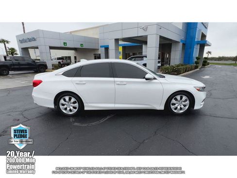 Used 2019 Honda Accord Sport image 13