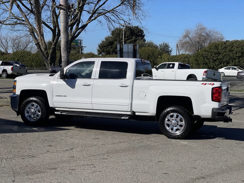 Used 2019 Chevrolet Silverado 2500 LT image 3