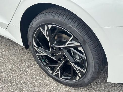 New 2026 Kia K5 GT-Line image 7