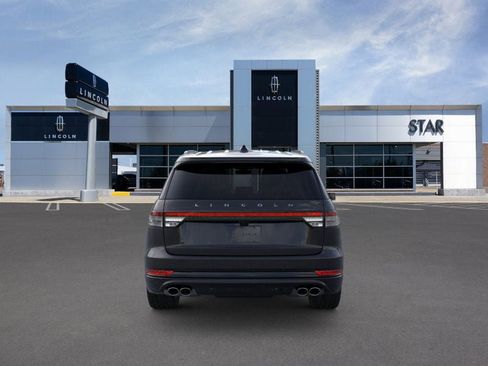 New 2025 Lincoln Aviator AWD w/ Jet Appearance Package image 5