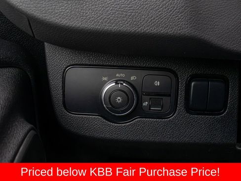 Used 2019 Mercedes-Benz Sprinter 170 image 14