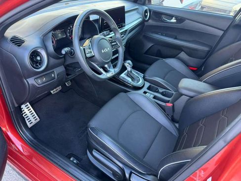 Used 2023 Kia Forte GT-Line w/ GT-Line Premium Package image 9