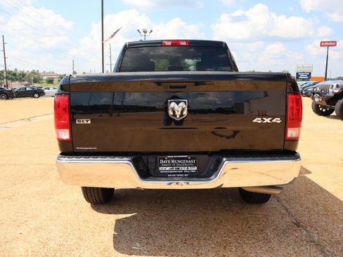 Used 2024 RAM 1500 Classic SLT AWD/4WD image 5