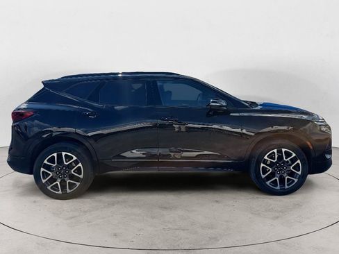 Used 2025 Chevrolet Blazer RS FWD image 2