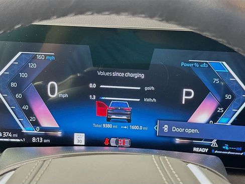 Used 2025 BMW X5 xDrive50e w/ Parking Assistance Package image 12