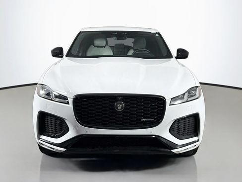 Used 2025 Jaguar F-PACE R-Dynamic S AWD/4WD image 2