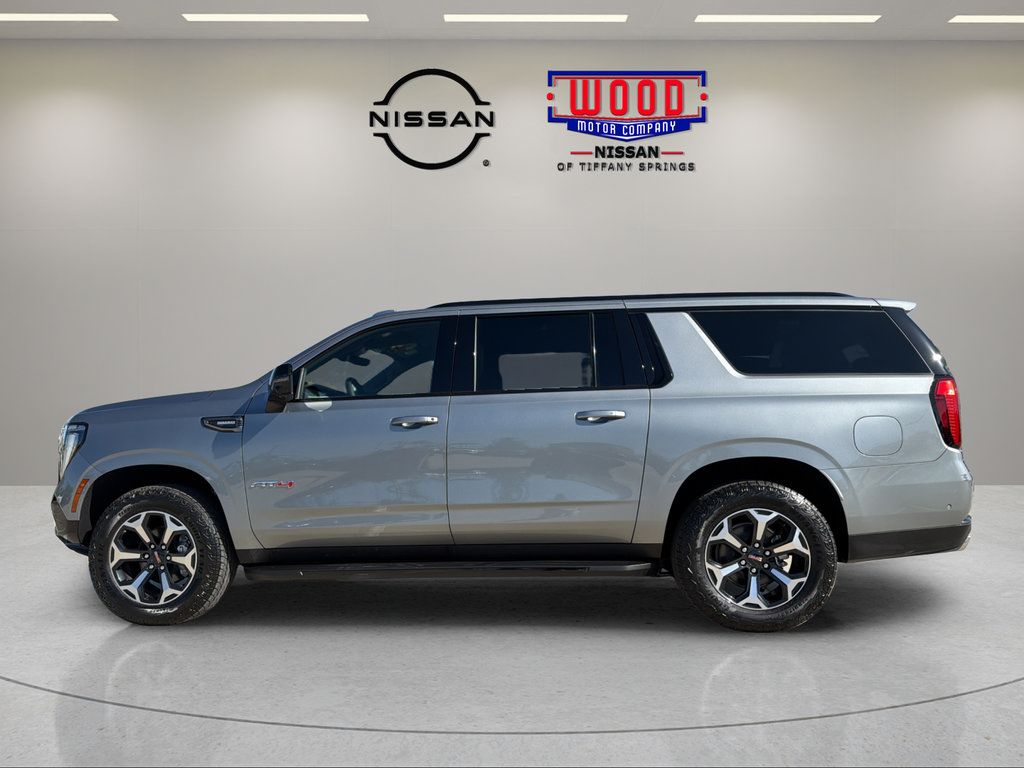 Used 2026 GMC Yukon XL AT4 w/ Premium Trailering Package AWD/4WD image 5
