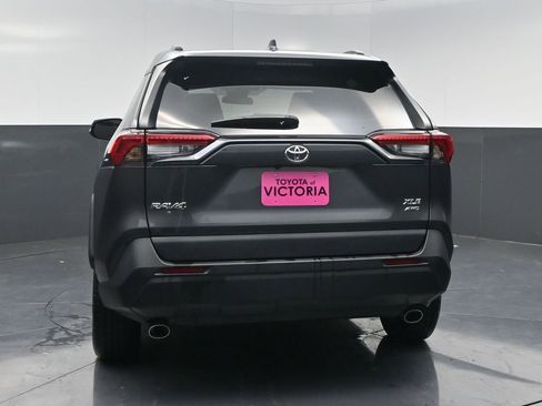 Used 2024 Toyota RAV4 XLE image 15