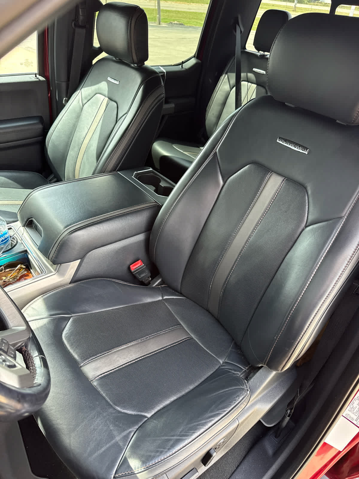 Used 2022 Ford F250 Platinum AWD/4WD image 9