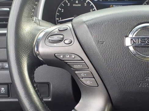 Used 2021 Nissan Murano SV image 16