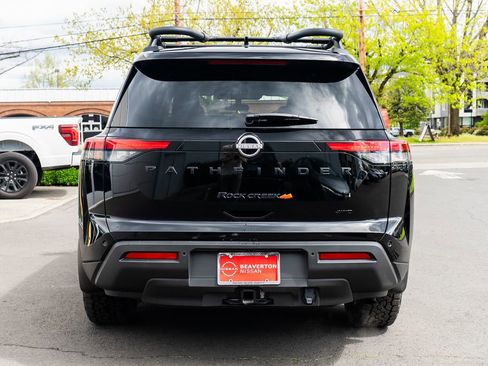 Used 2025 Nissan Pathfinder Rock Creek AWD/4WD image 5