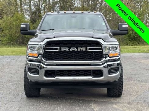 Used 2024 RAM 2500 Tradesman w/ Chrome Appearance Group AWD/4WD image 33
