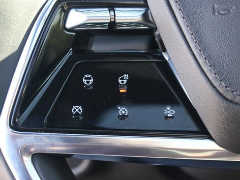 Used 2026 Cadillac Escalade Platinum Sport AWD/4WD image 20