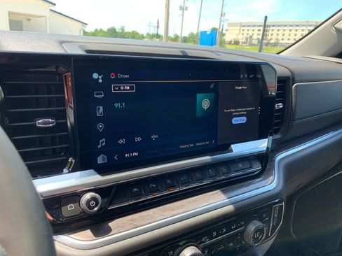 Used 2025 Chevrolet Silverado 1500 LTZ w/ LTZ Premium Package AWD/4WD image 22