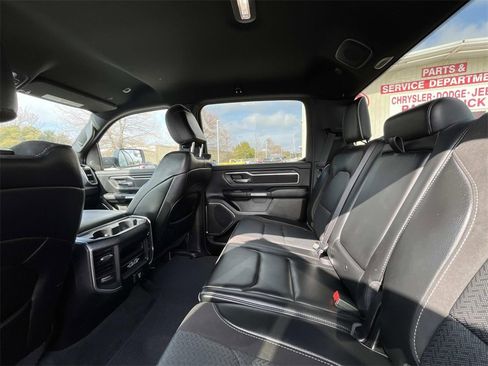 Used 2024 RAM 1500 Laramie image 11