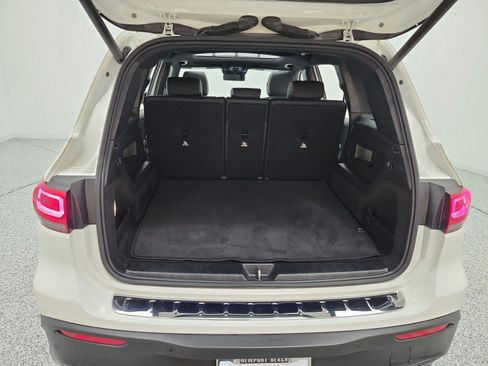Used 2023 Mercedes-Benz EQB 350 4MATIC SUV image 29