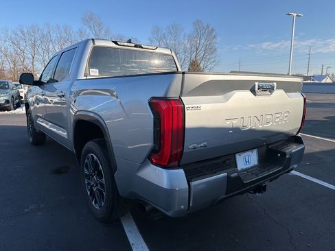 Used 2022 Toyota Tundra Limited image 3