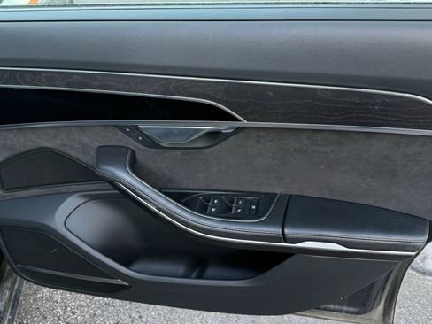 Used 2019 Audi A8 L 3.0T w/ Executive Package image 10