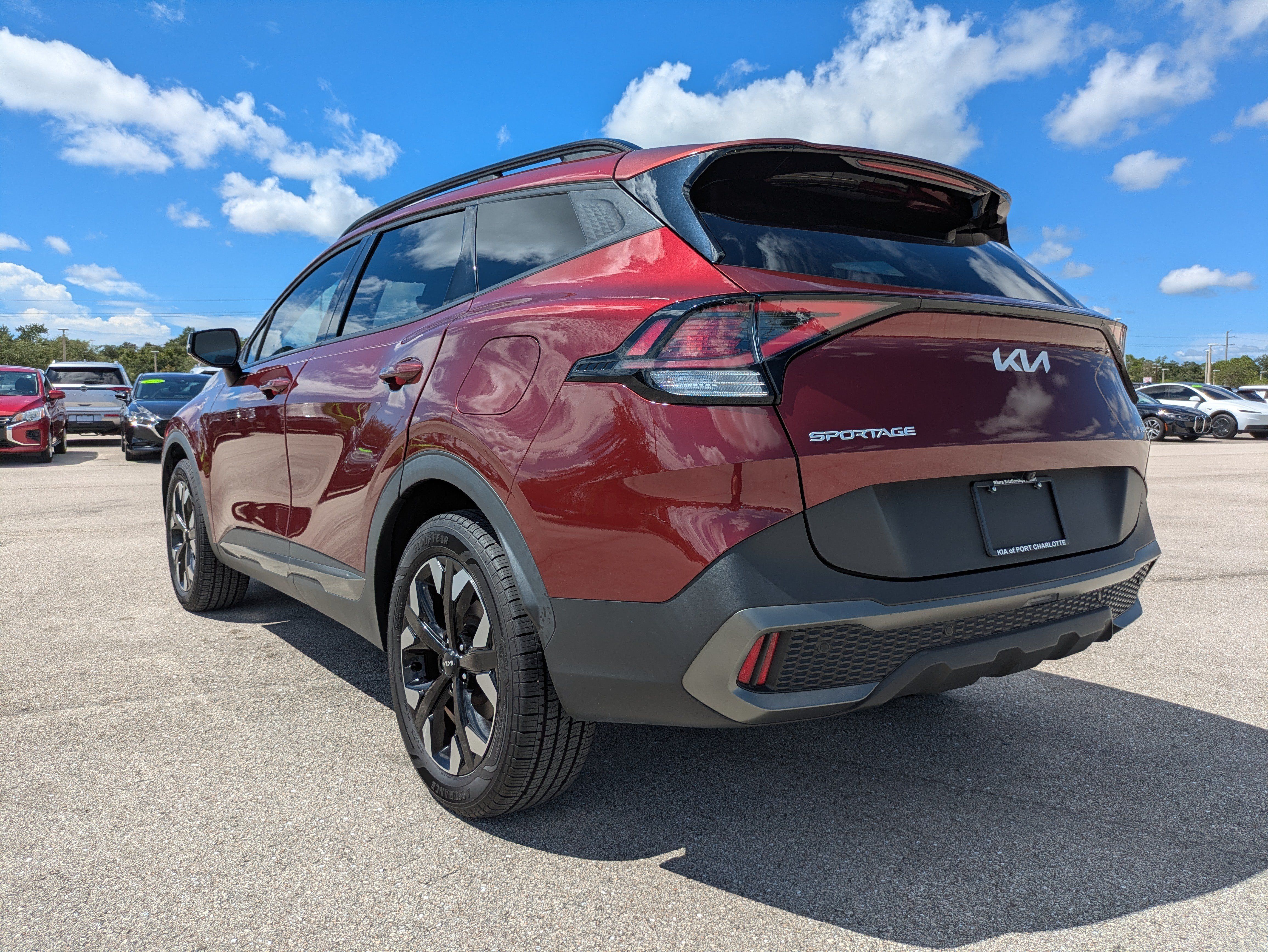 Certified 2023 Kia Sportage X-Line w/ X-Line Premium Package AWD/4WD image 6