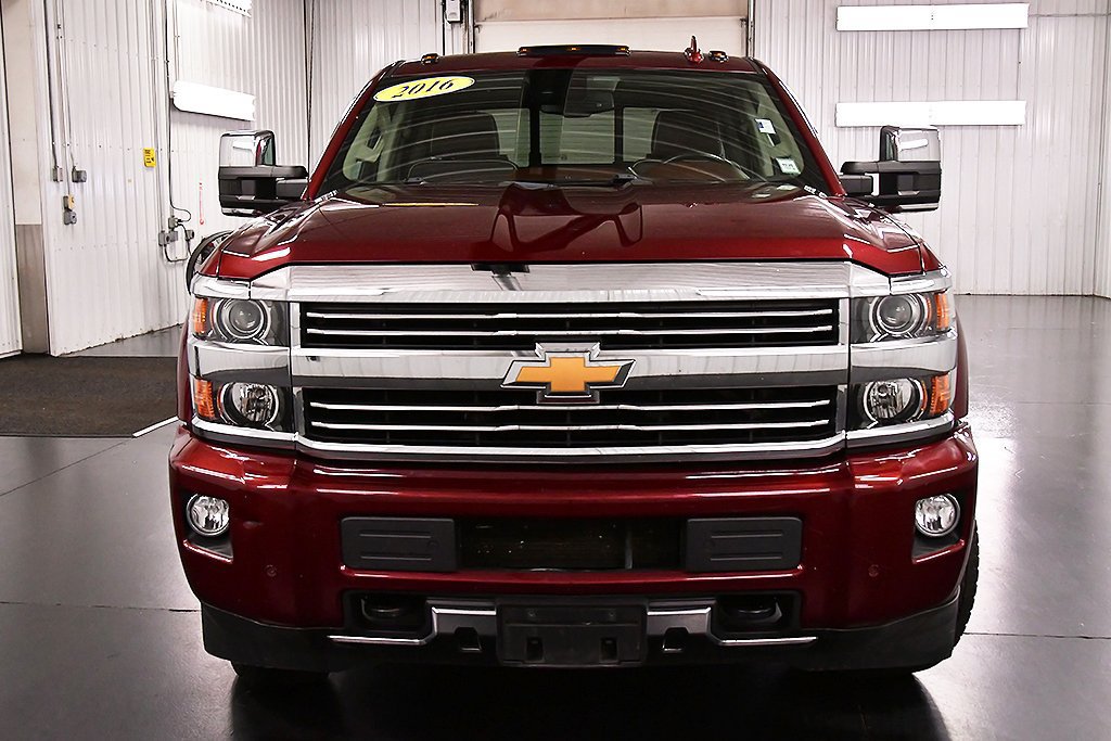 Used 2016 Chevrolet Silverado 3500 High Country w/ Duramax Plus Package AWD/4WD image 2