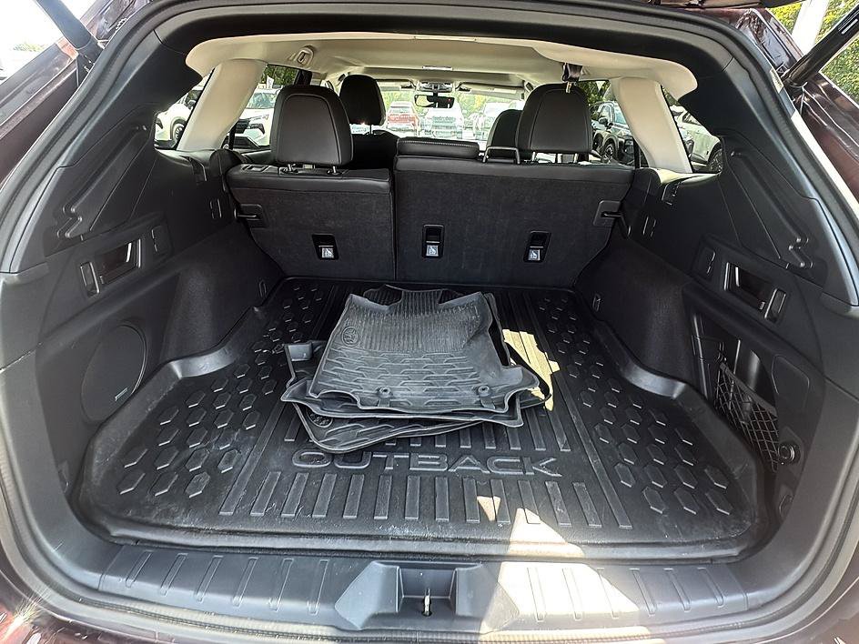 Used 2024 Subaru Outback Limited AWD/4WD image 47