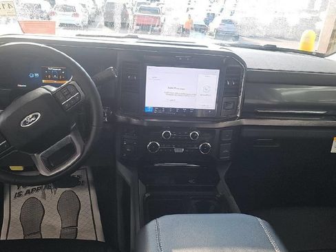 Used 2026 Ford F350 Lariat w/ Black Appearance Package AWD/4WD image 2