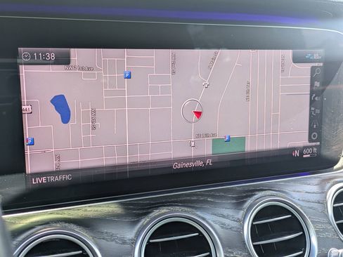 Used 2020 Mercedes-Benz E 350 Sedan image 21