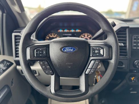 Used 2017 Ford F150 XL w/ Equipment Group 101A Mid image 11