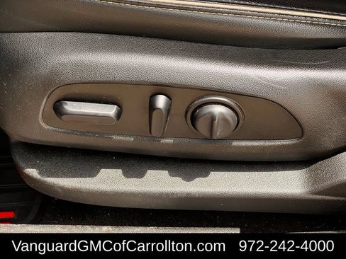 Used 2021 GMC Acadia Denali w/ Denali Technology Package FWD image 26