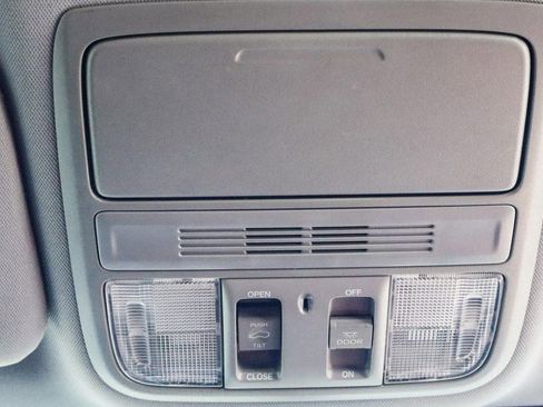 Used 2020 Honda CR-V EX image 34