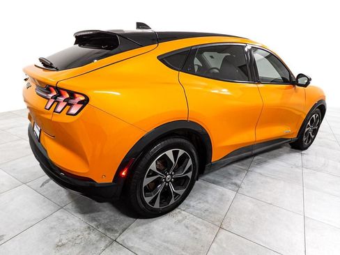 Used 2022 Ford Mustang Mach-E Premium AWD/4WD image 7