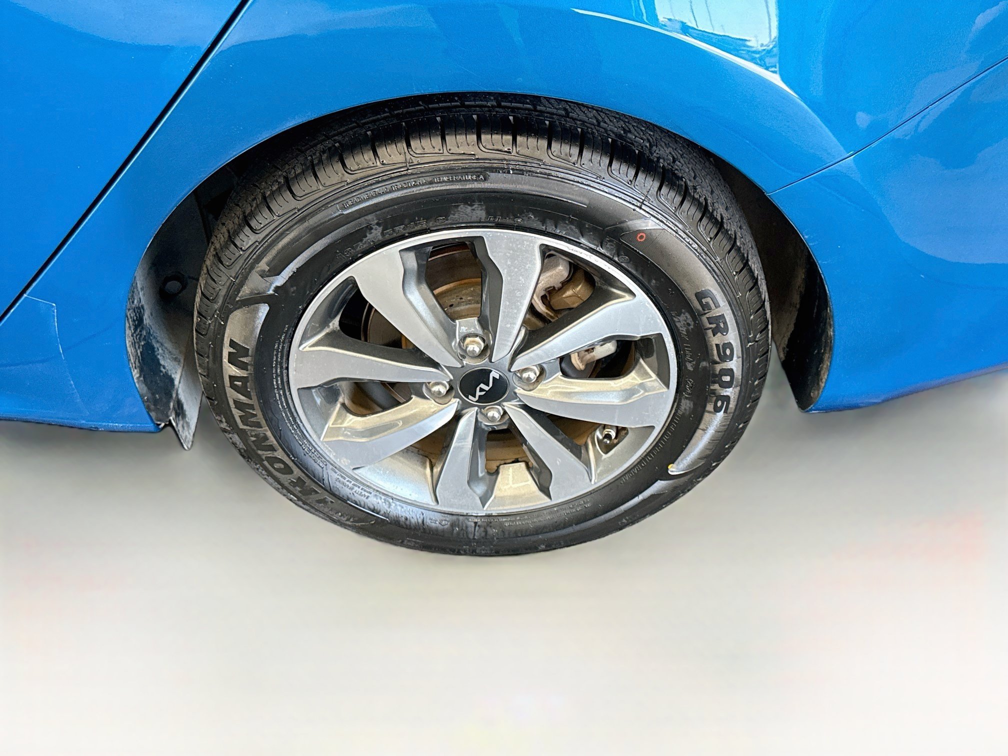 Used 2023 Kia Rio S w/ Technology Package FWD image 7