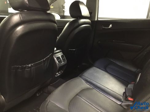 Used 2018 Kia Optima EX w/ Premium Package image 28