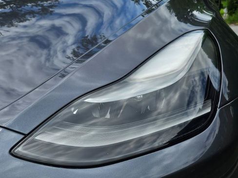 Used 2023 Tesla Model Y AWD image 27