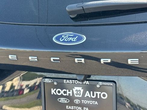 Used 2024 Ford Escape Active AWD/4WD image 17