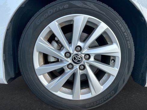 Used 2023 Toyota Camry LE FWD image 10