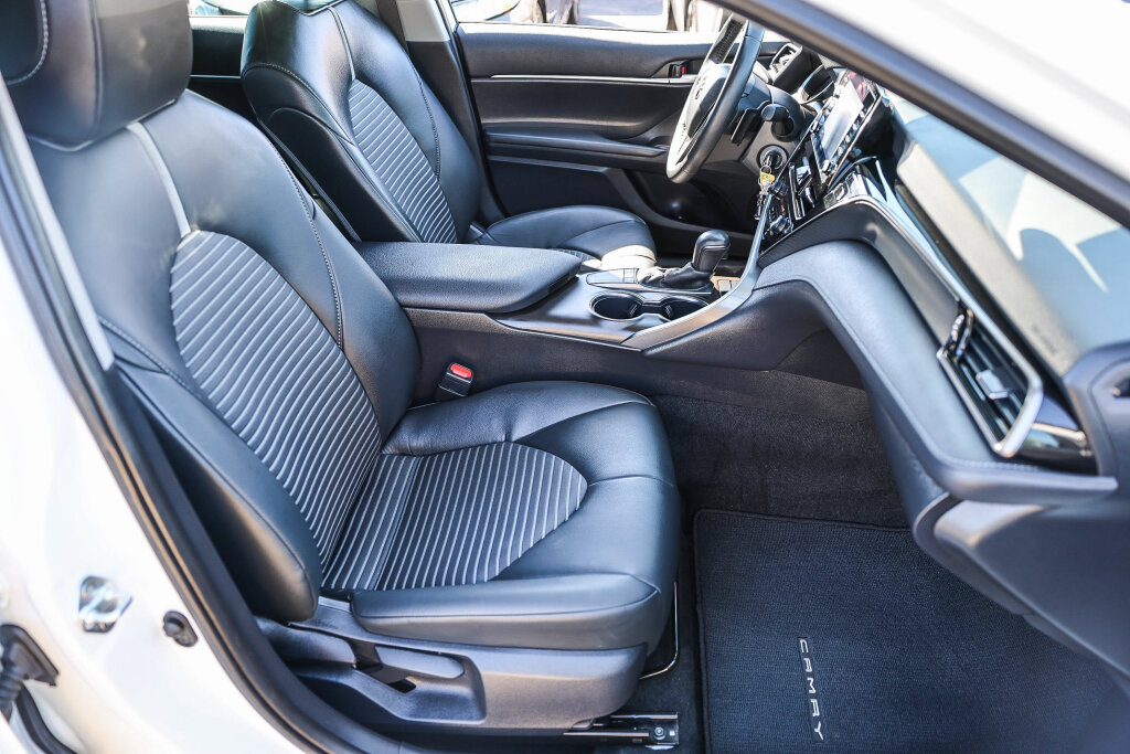 Certified 2024 Toyota Camry SE FWD image 8