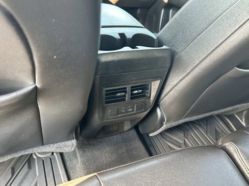 Used 2023 Chevrolet Colorado LT w/ LT Convenience Package III image 20