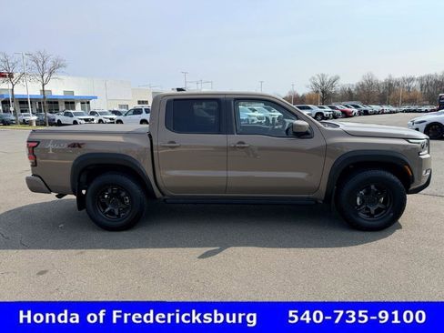 Used 2023 Nissan Frontier PRO-4X w/ Technology Package image 7