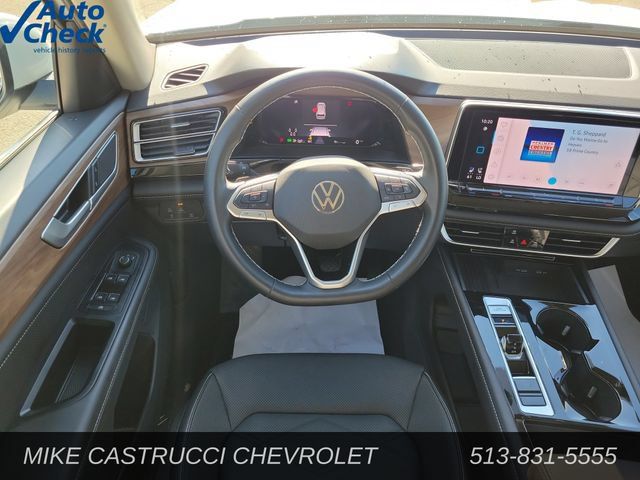 Used 2026 Volkswagen Atlas SE FWD image 12