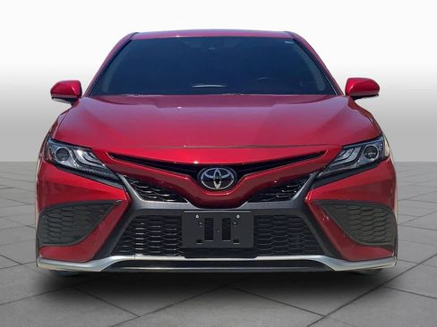 Used 2023 Toyota Camry XSE FWD image 4