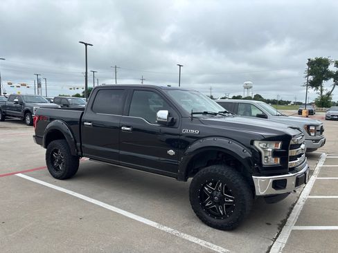 Used 2015 Ford F150 King Ranch w/ Equipment Group 601A Luxury AWD/4WD image 6