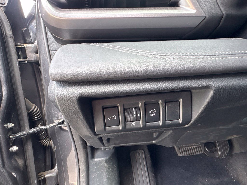 Used 2025 Subaru Outback Touring XT AWD/4WD image 13