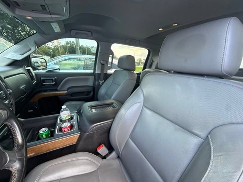 Used 2018 Chevrolet Silverado 1500 LTZ w/ Sport Package AWD/4WD image 8