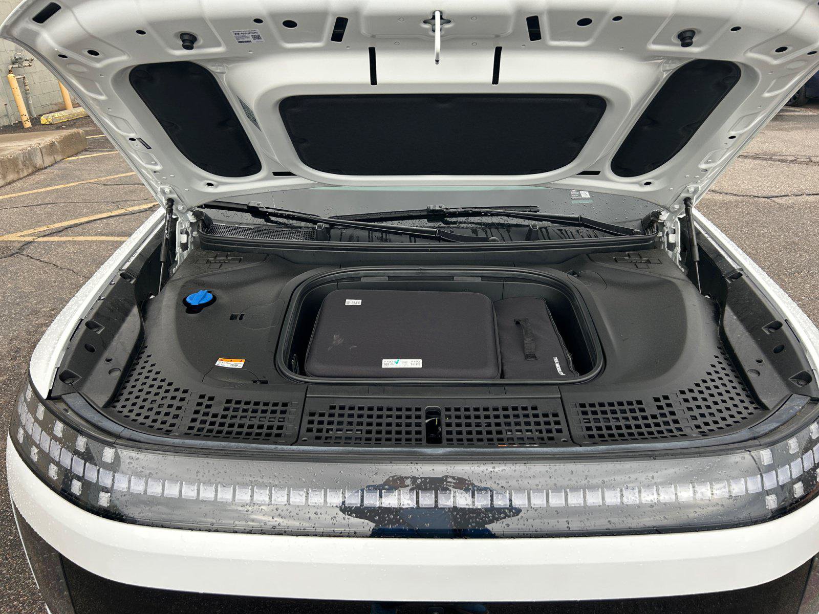 New 2026 Hyundai Ioniq 9 SEL AWD/4WD image 34