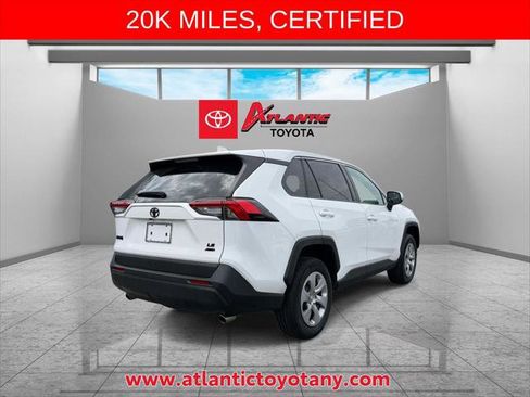 Certified 2023 Toyota RAV4 LE AWD/4WD image 6