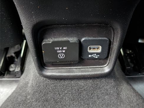 Used 2019 Jeep Compass Latitude w/ Popular Equipment Group image 15