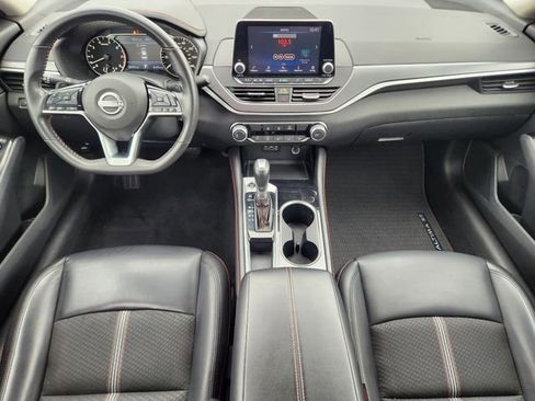 Used 2023 Nissan Altima 2.5 SR FWD image 28