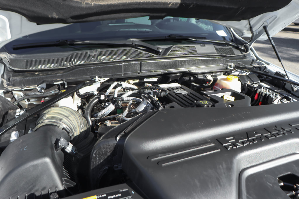 Used 2026 RAM 3500 Big Horn AWD/4WD image 12